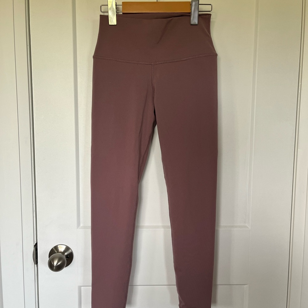 Alo High-Waisted Airbrush Mauve Leggings